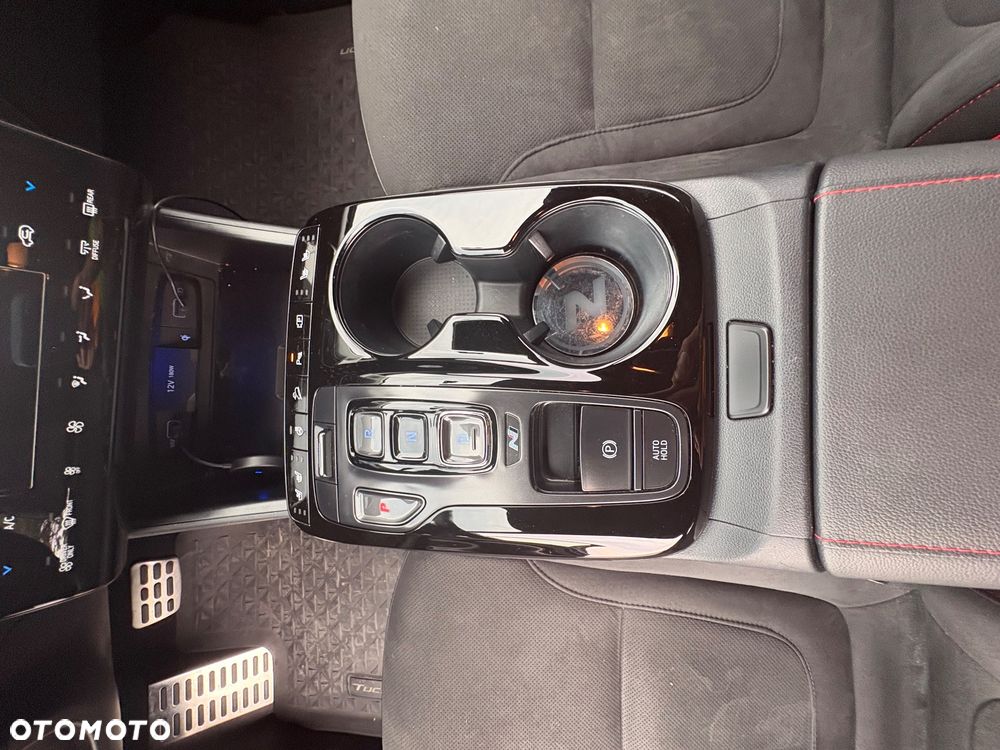 Hyundai Tucson 1.6 T-GDi HEV N Line 2WD - 17