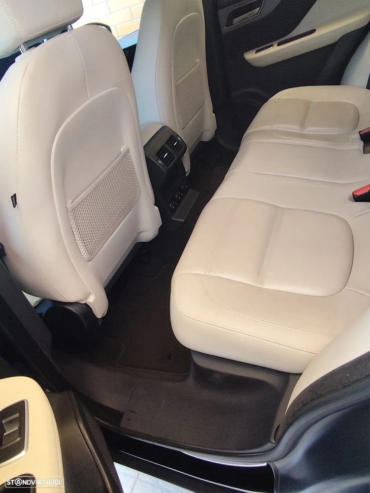 Jaguar F-Pace 2.0 i4D Pure - 13