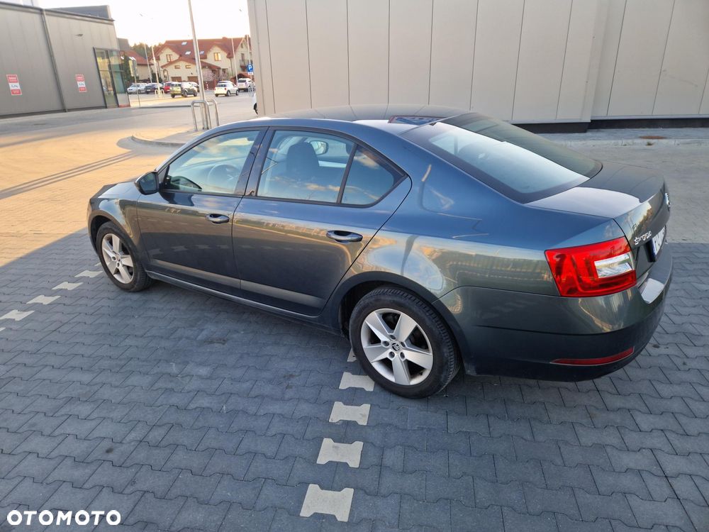 Skoda Octavia 2.0 TDI Ambition - 4