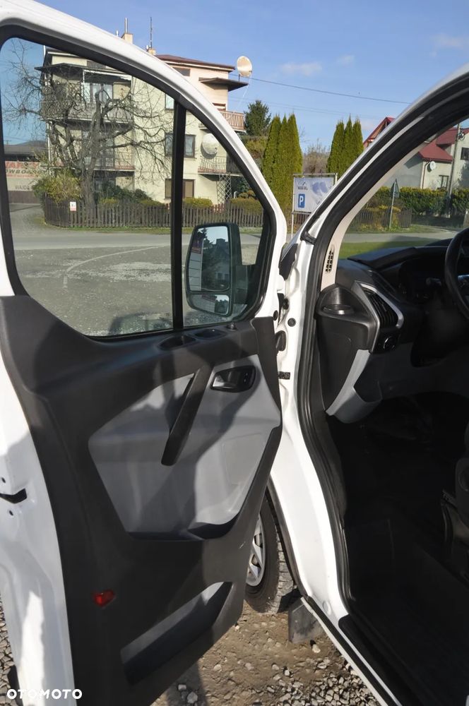 Ford Transit custom - 21