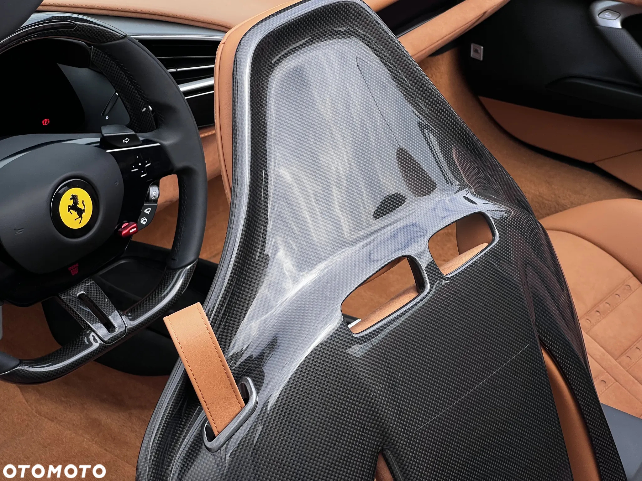 Ferrari 296 GTS - 10