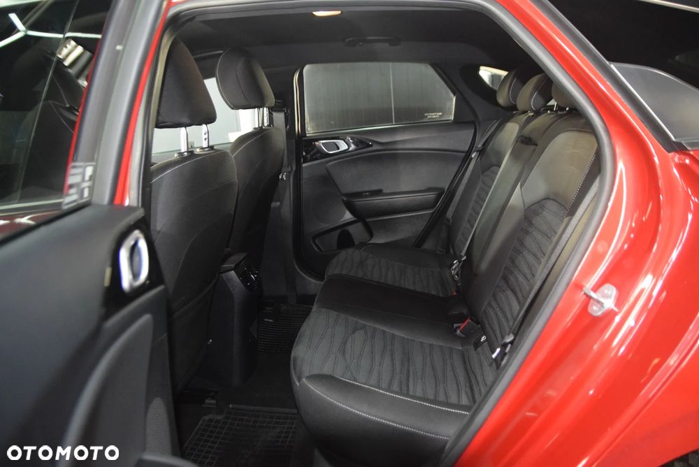 Kia ProCeed 1.5 T-GDI GT Line - 7