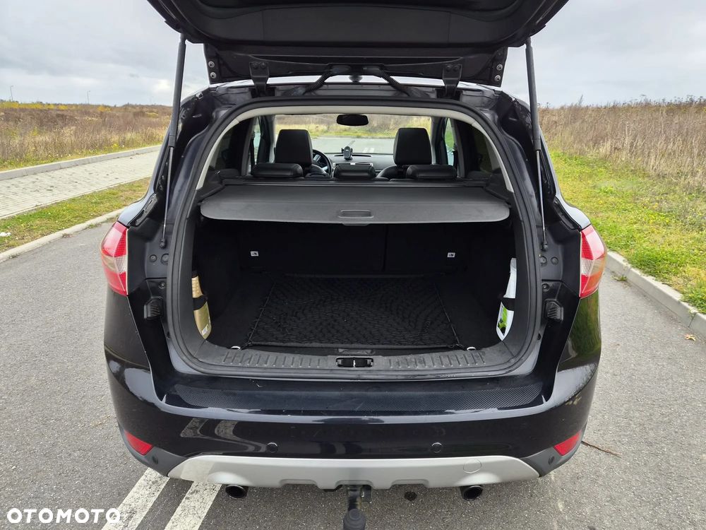 Ford Kuga - 9