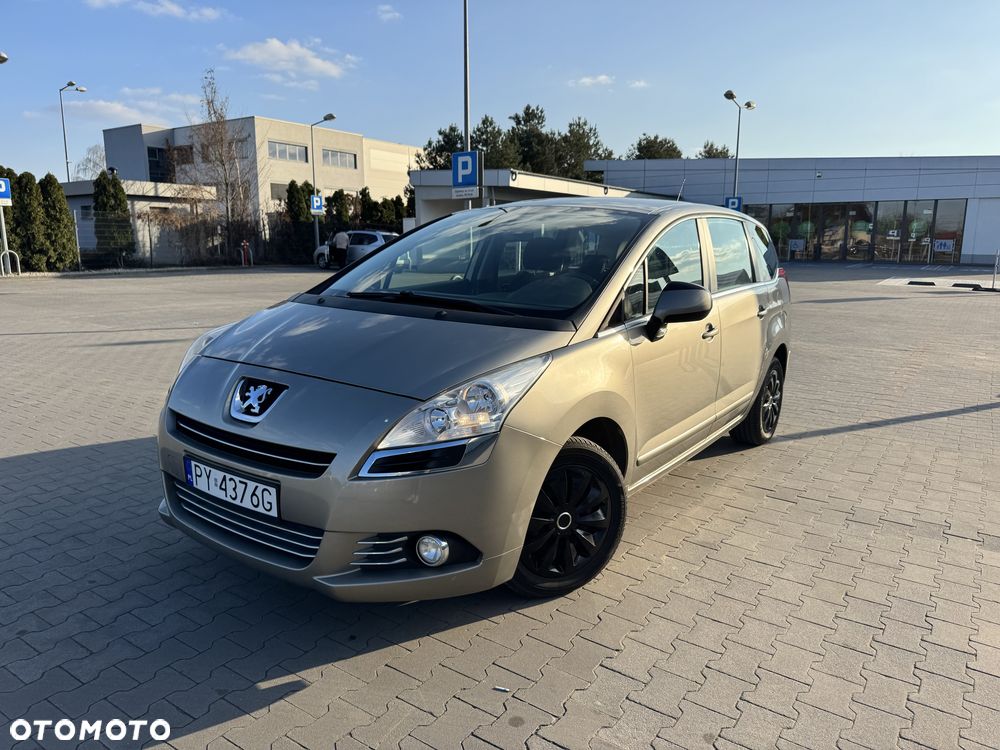 Peugeot 5008 - 1