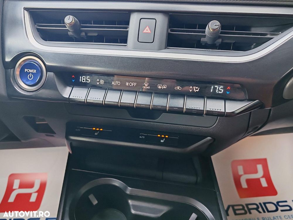 Lexus UX 250h (E-FOUR) Executive Line - 23
