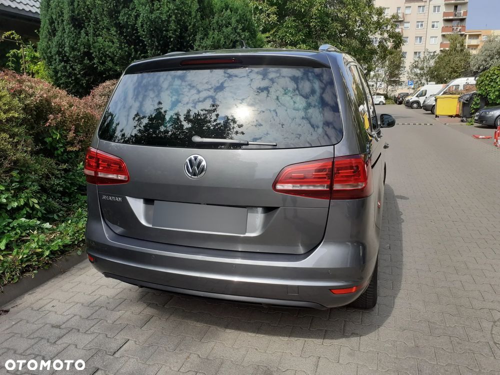 Volkswagen Sharan 2.0 TDI BMT Highline DSG - 2