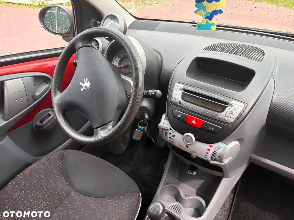 Peugeot 107 1.0 Urban Move - 8