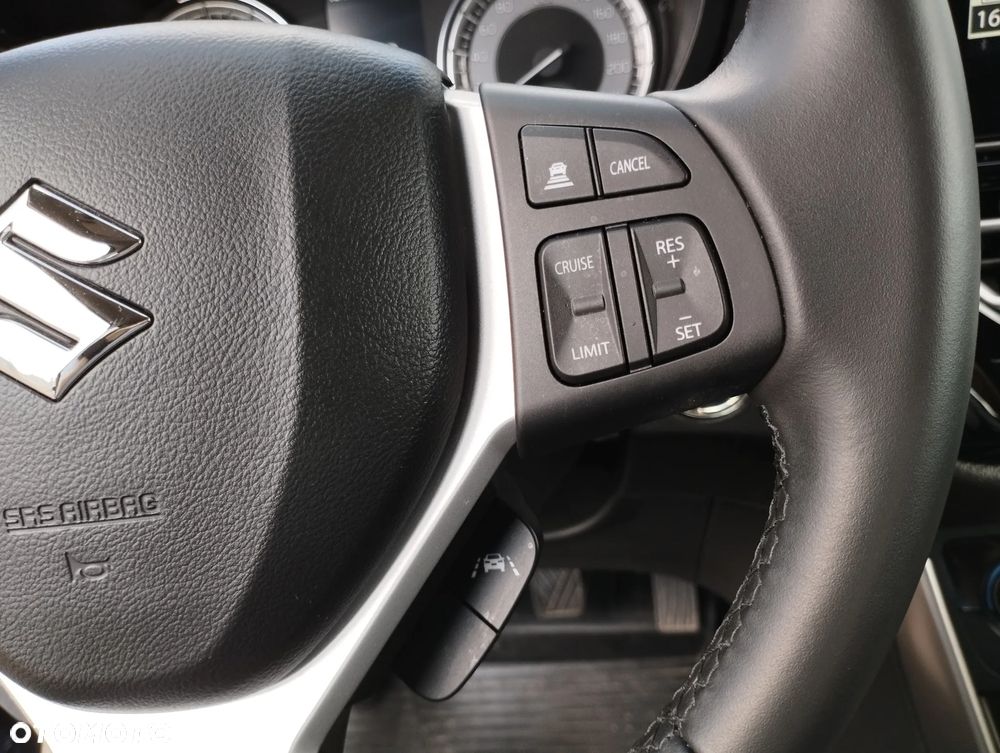 Suzuki S-Cross 1.4 SHVS Elegance - 34