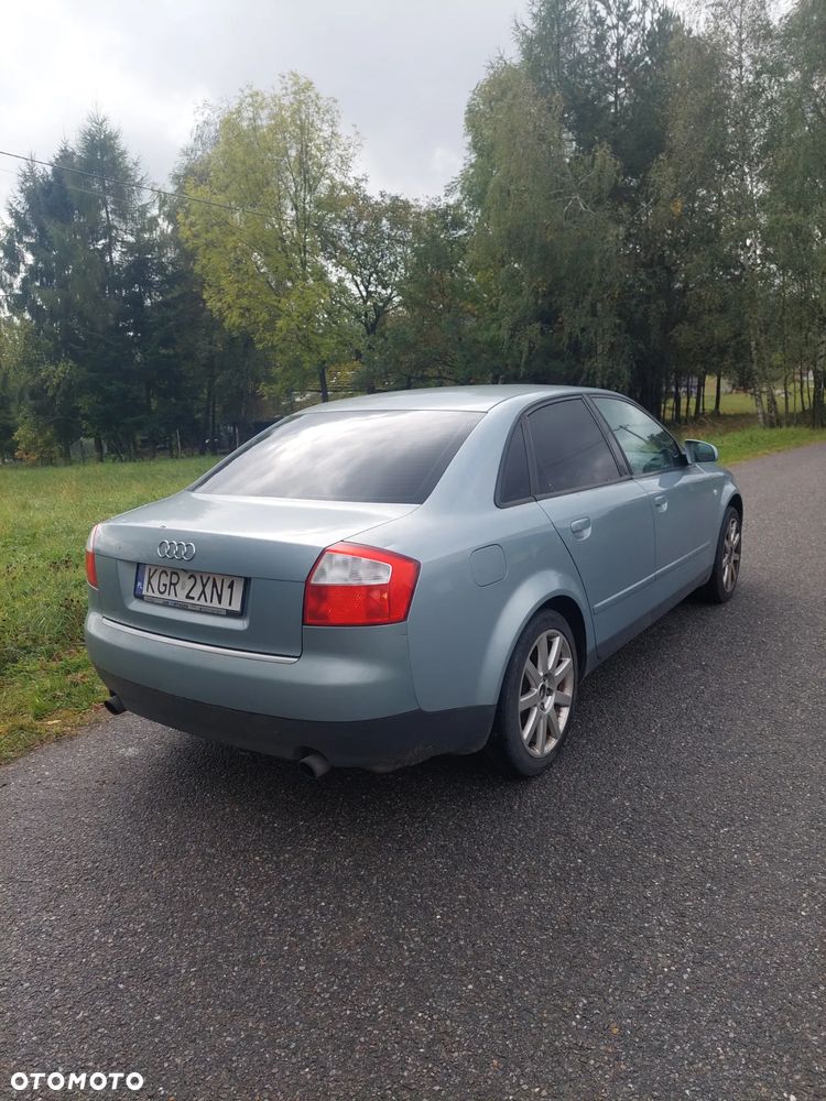 Audi A4 Avant - 3