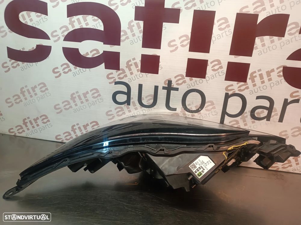 ÓTICA / FAROL TOYOTA AYGO X 2022-2025 - ESQUERDO 02A29318 (APOIOS PARTIDOS) - 17