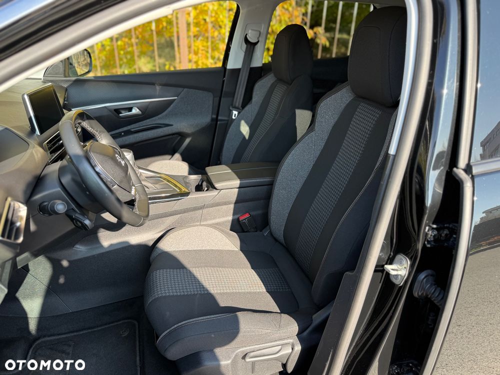 Peugeot 3008 1.2 PureTech Active Pack S&S - 16