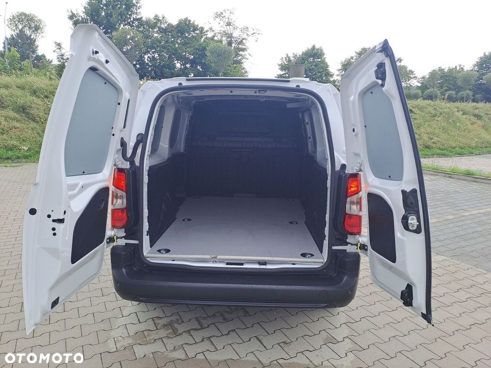 Toyota PROACE CITY - 22