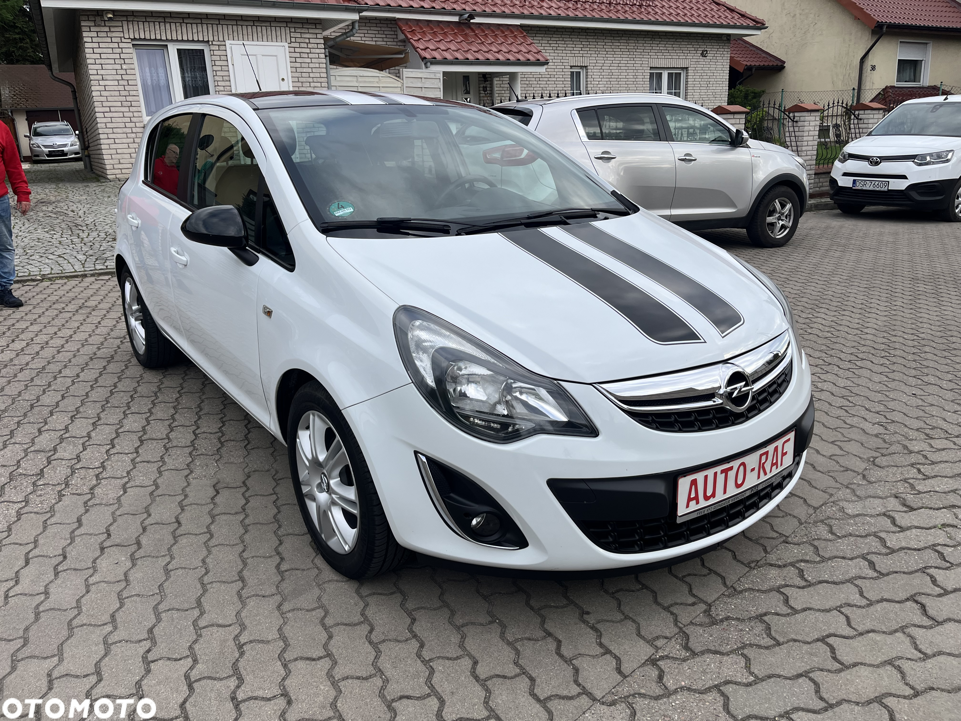 Opel Corsa 1.2 16V Edition 150 - 19
