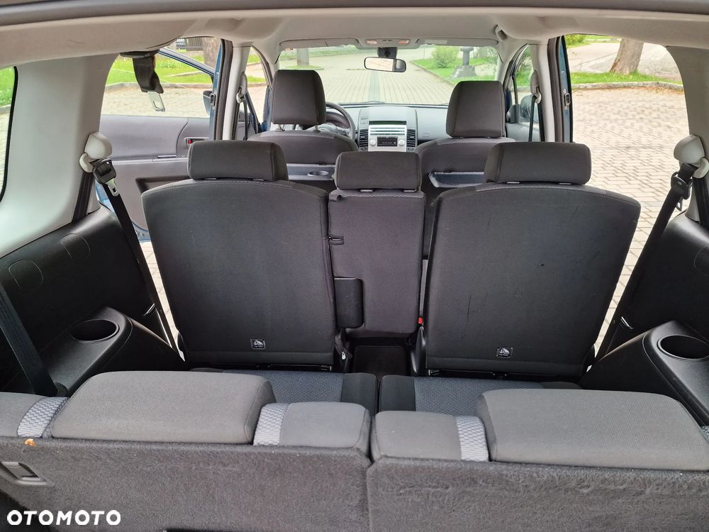 Mazda 5 - 38