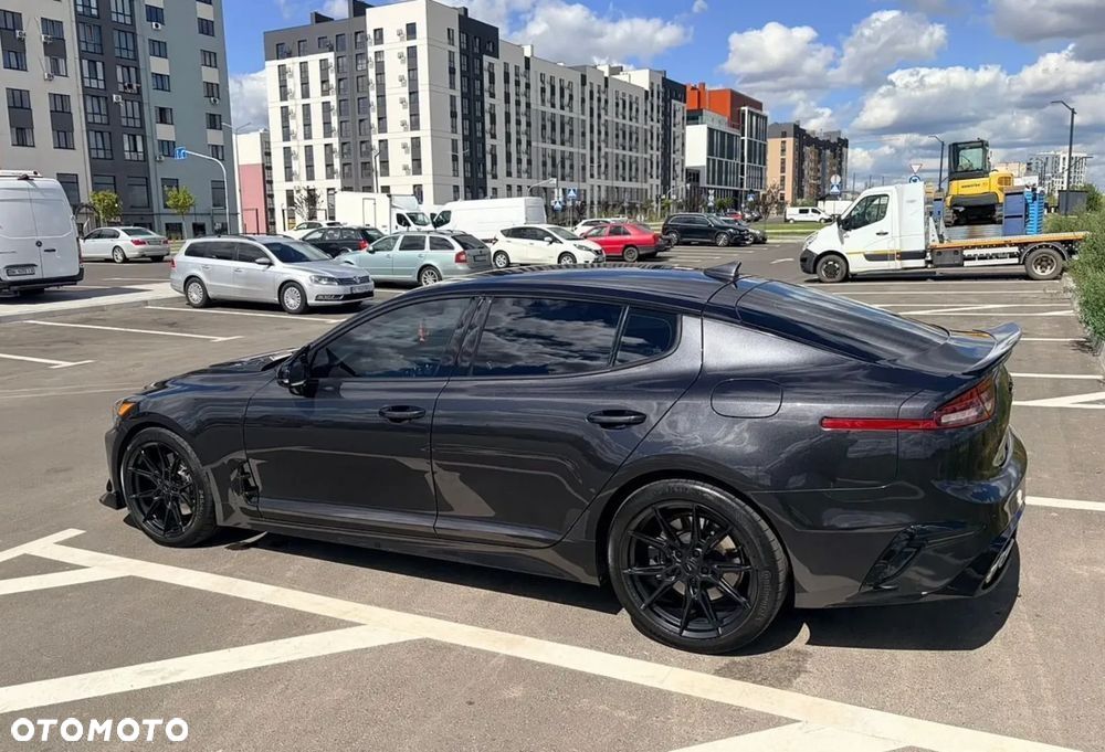 Kia Stinger 3.3 T-GDI V6 GT AWD - 10