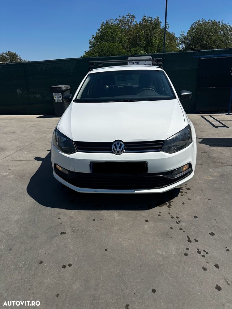 Volkswagen Polo - 1