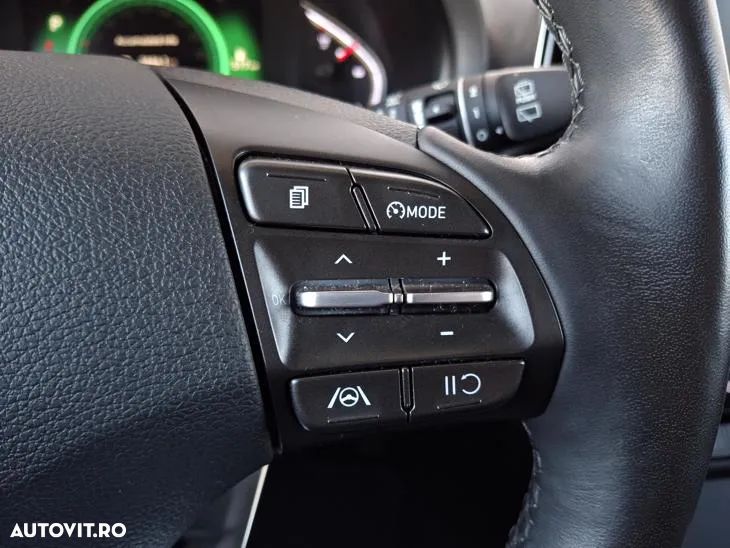 Hyundai i30 1.6 CRDI 48V-Hybrid DCT Prime - 26