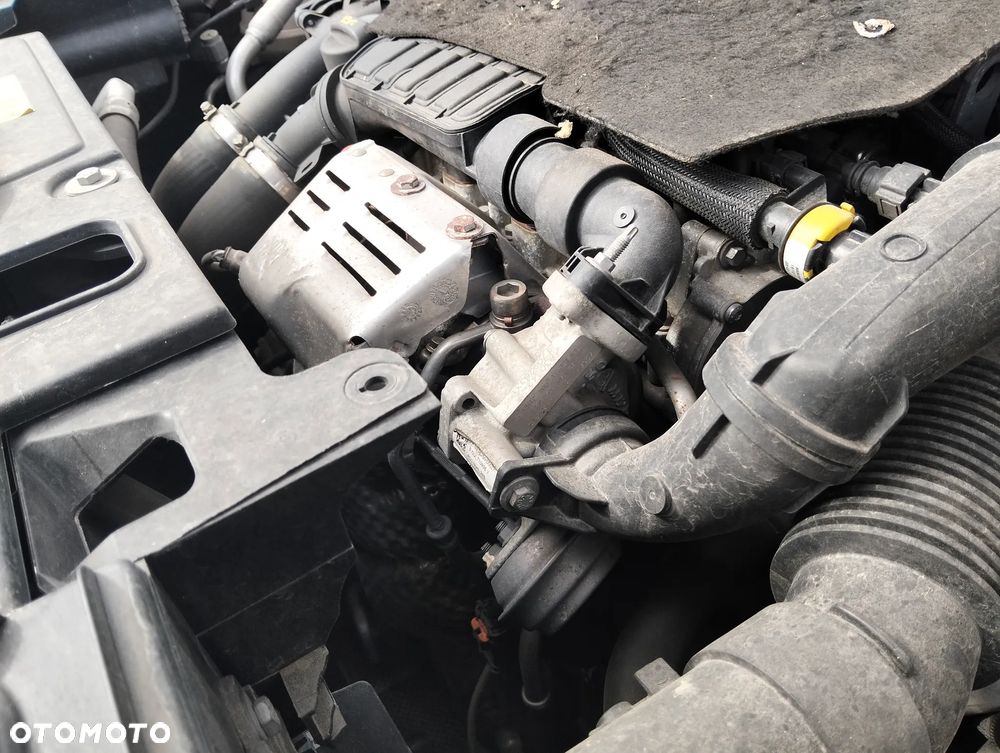 Peugeot 3008 PureTech 130 Stop & Start GPF Allure - 28