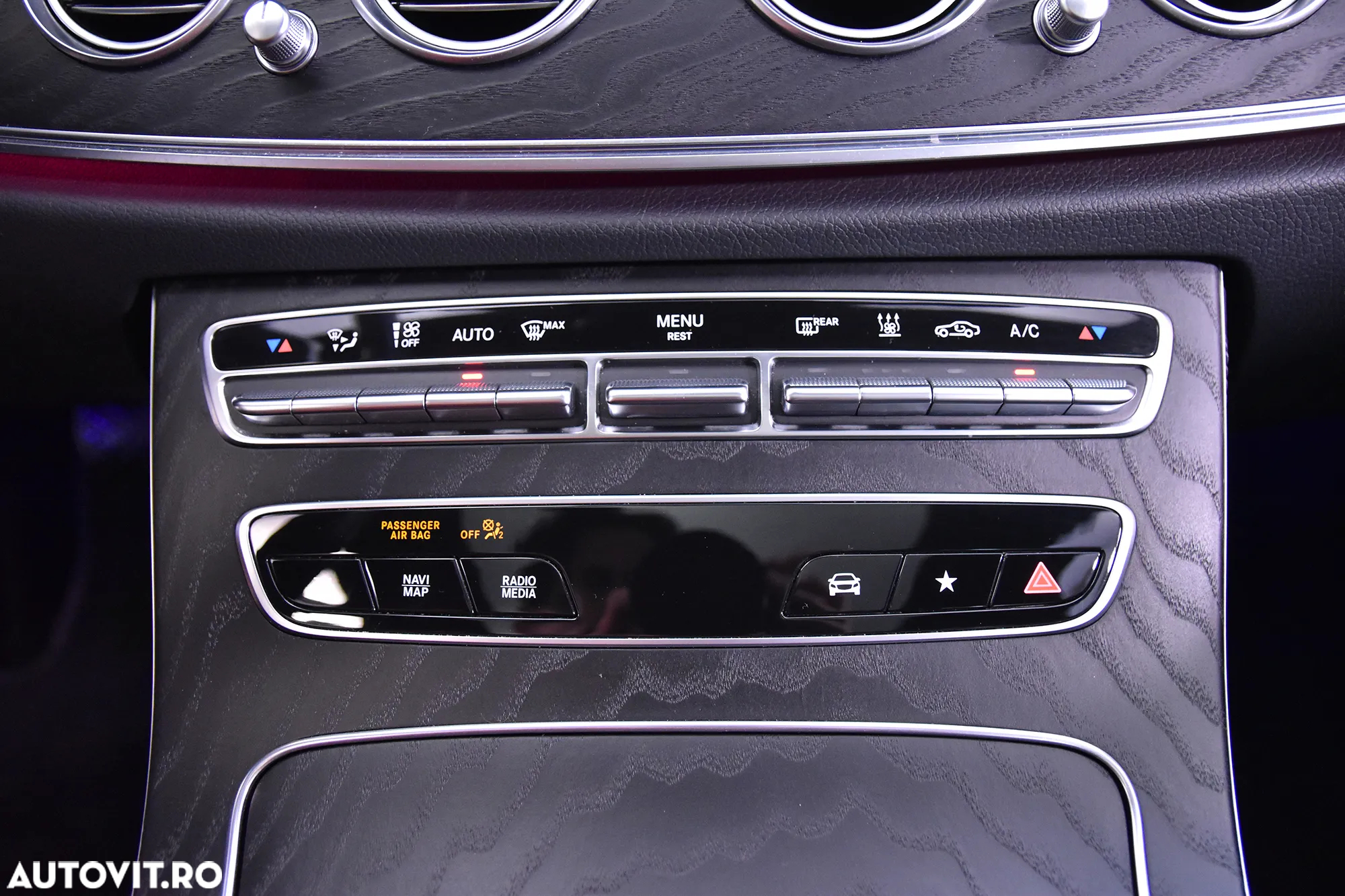 Mercedes-Benz E 300 4MATIC Aut. - 18