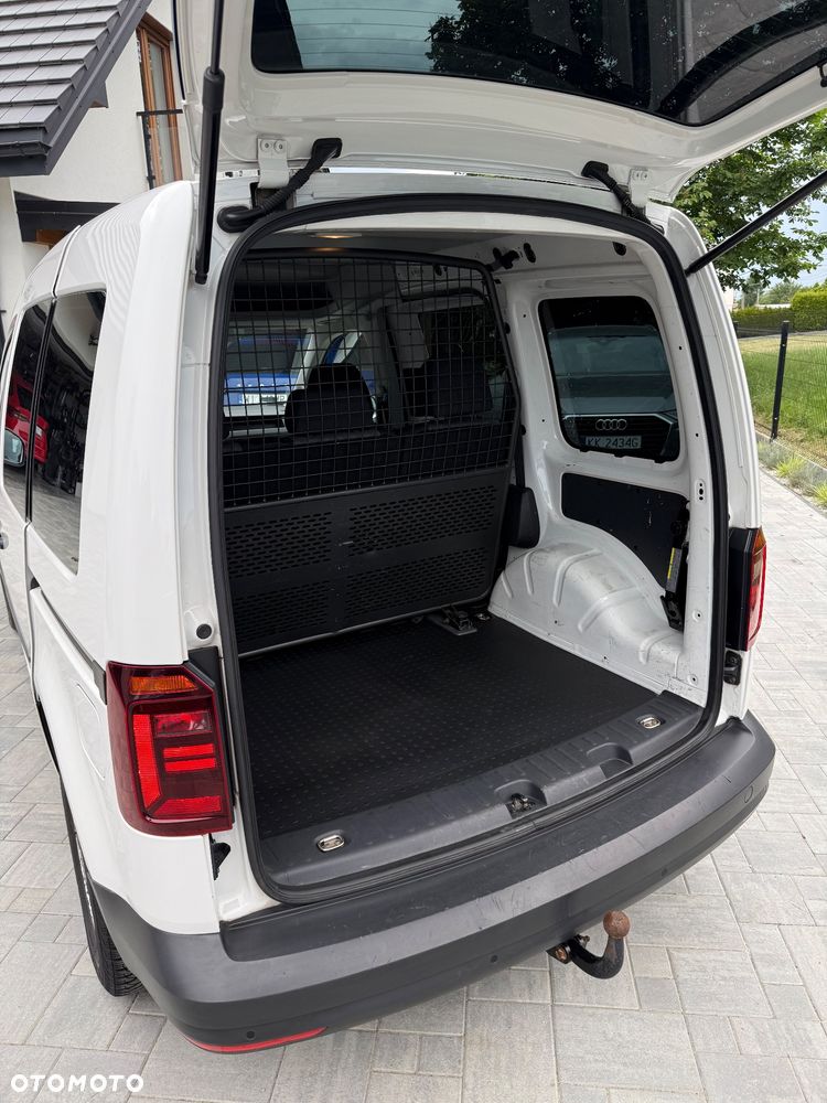 Volkswagen Caddy 2.0 TDI Comfortline - 27