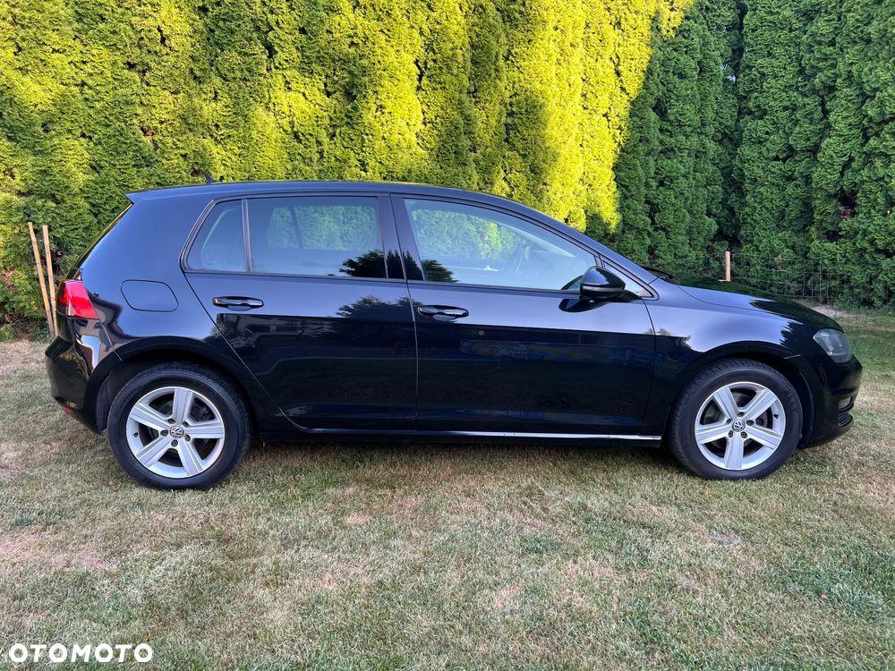 Volkswagen Golf 1.6 TDI Highline - 9