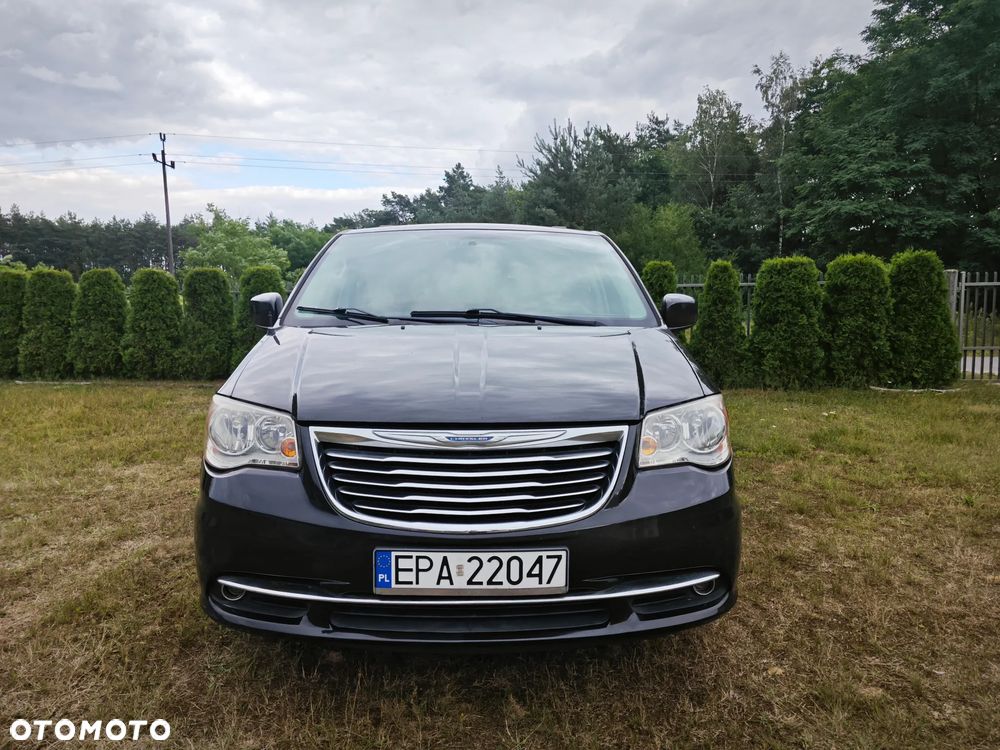 Chrysler Town & Country 3.6 Touring - 4