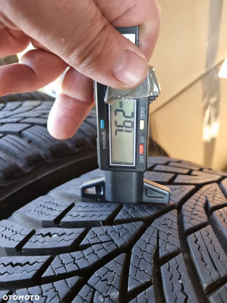 Opony CONTINENTAL WINTER CONTACT TS870 205/55R16 91H 2024r,4x7,6mm super - 7