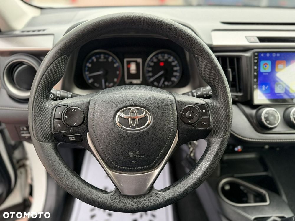 Toyota RAV4 - 18