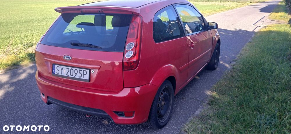 Ford Fiesta - 6