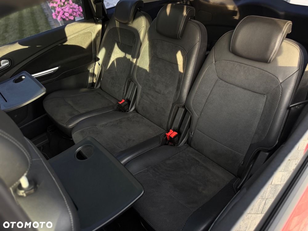 Ford S-Max 2.0 TDCi Titanium - 13