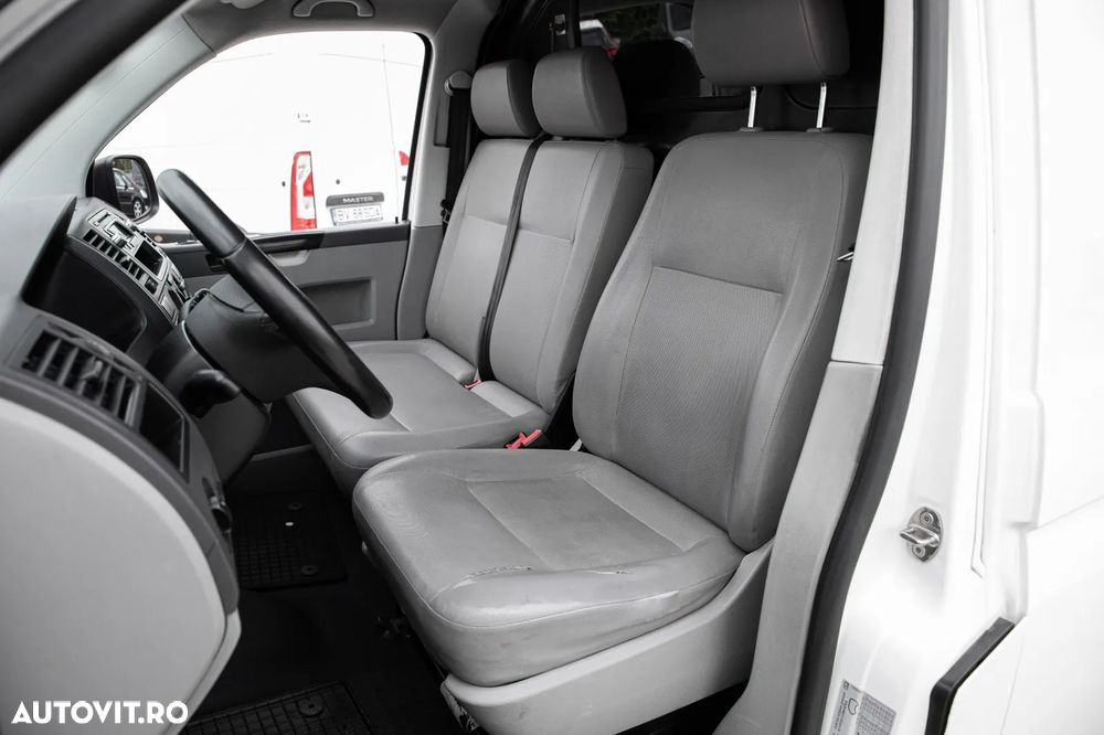 Volkswagen T5 - 14