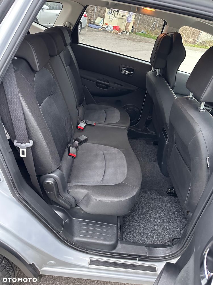 Nissan Qashqai+2 2.0 dCi DPF acenta - 12