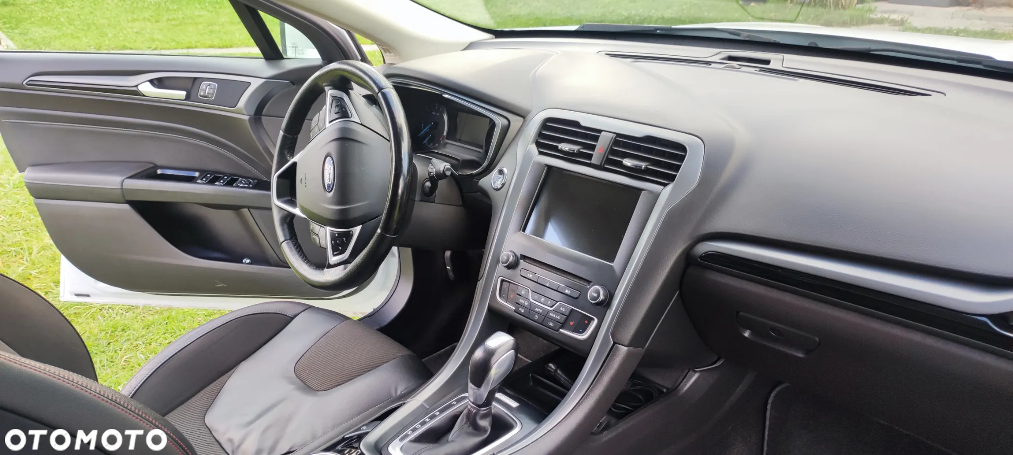 Ford Mondeo Turnier 2.0 TDCi Bi-Turbo PowerShift-Aut ST-Line - 18
