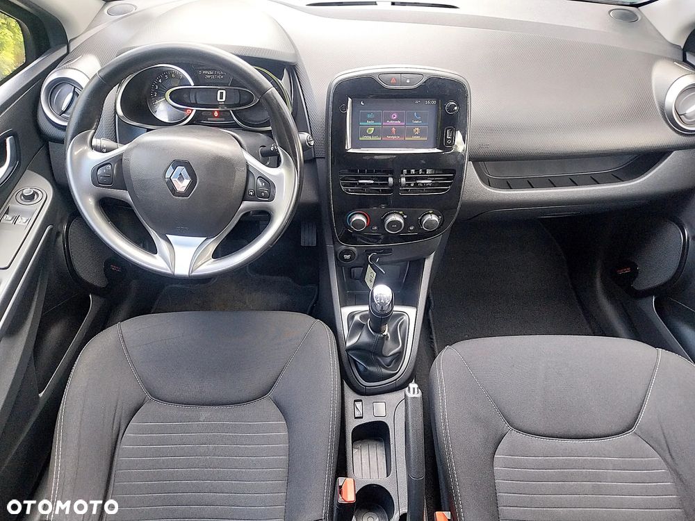 Renault Clio 1.2 16V 75 LIMITED - 6