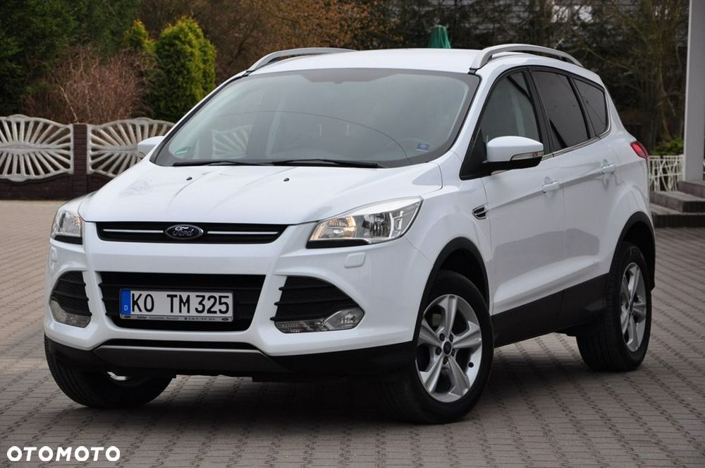 Ford Kuga - 1