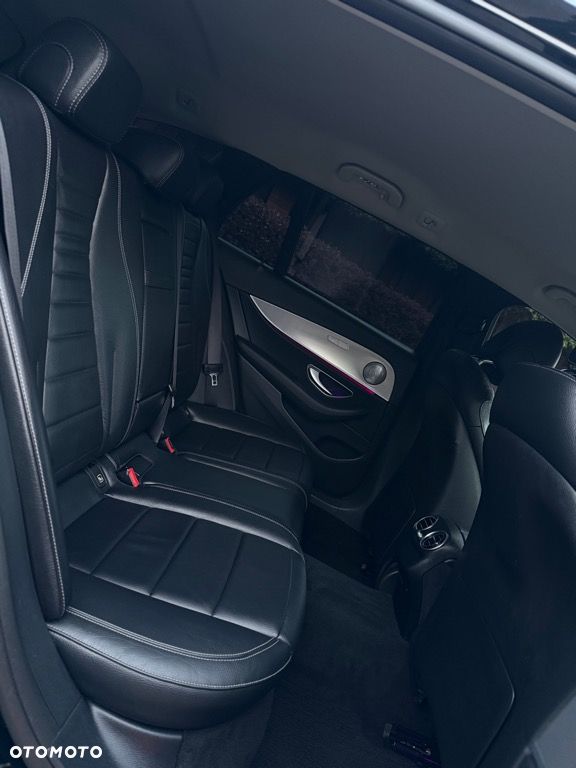 Mercedes-Benz Klasa E 220 d 4-Matic Avantgarde - 34