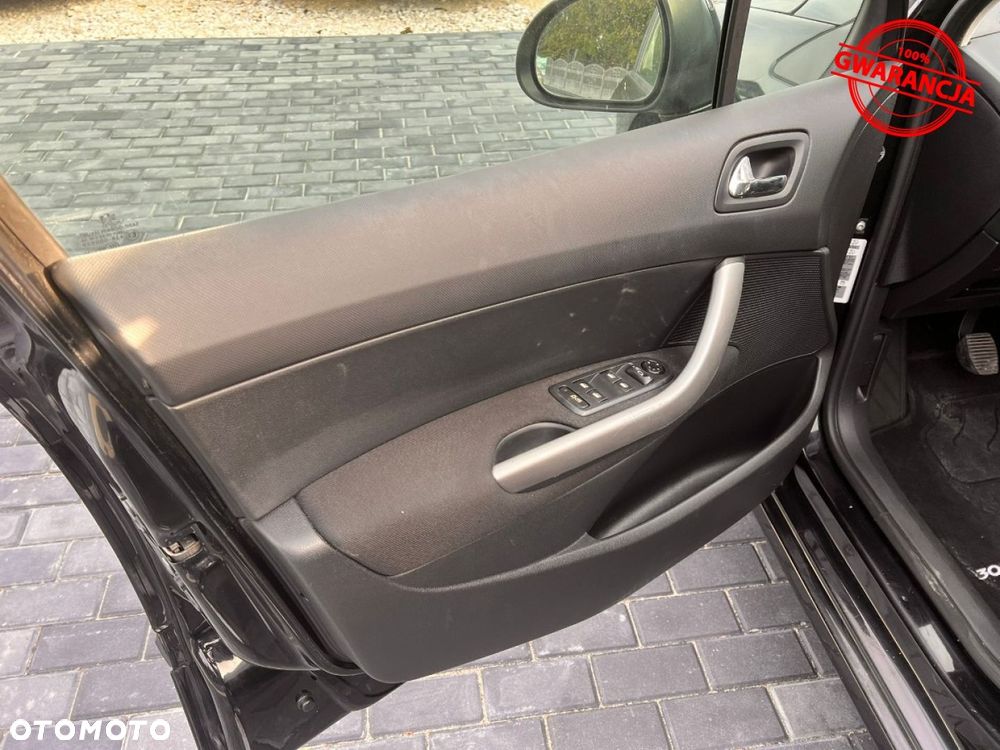 Peugeot 308 1.6 Premium - 18