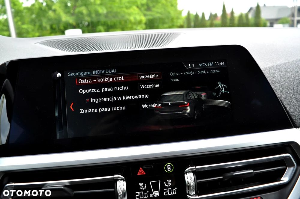 BMW Seria 3 320d M Sport sport - 27