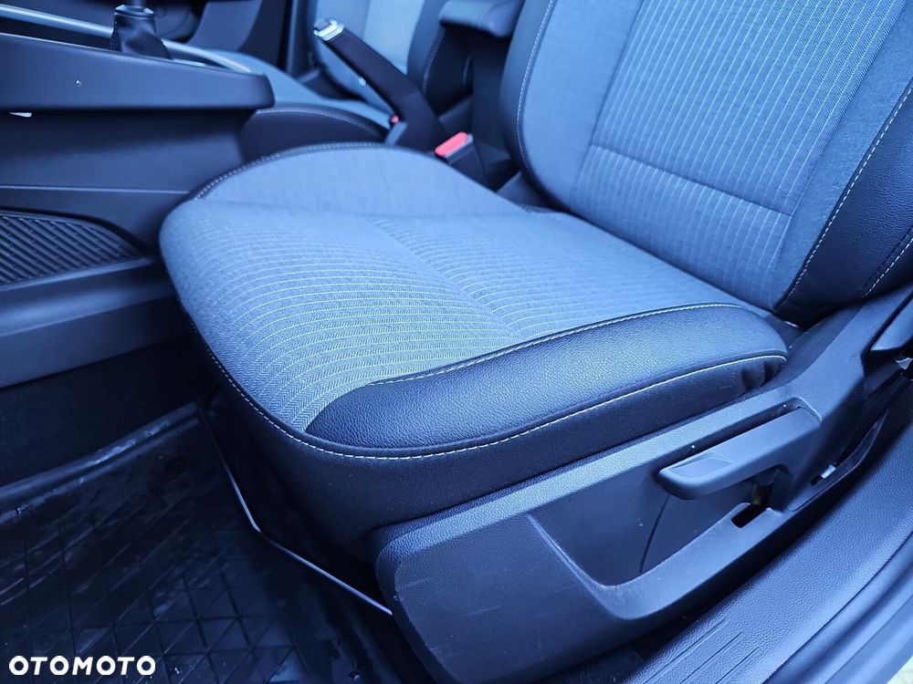 Renault Clio - 24