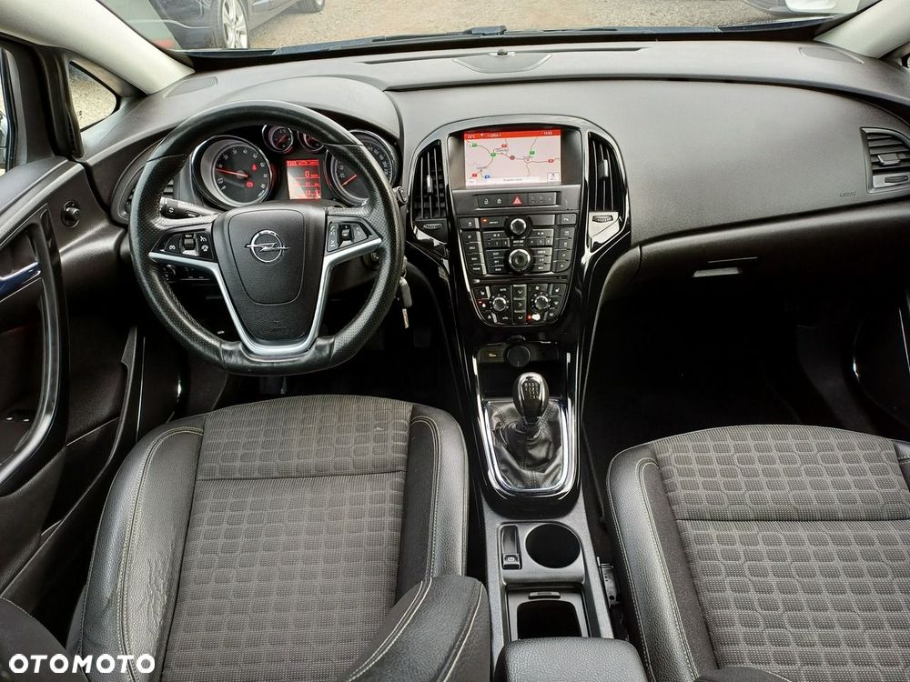 Opel Astra - 17