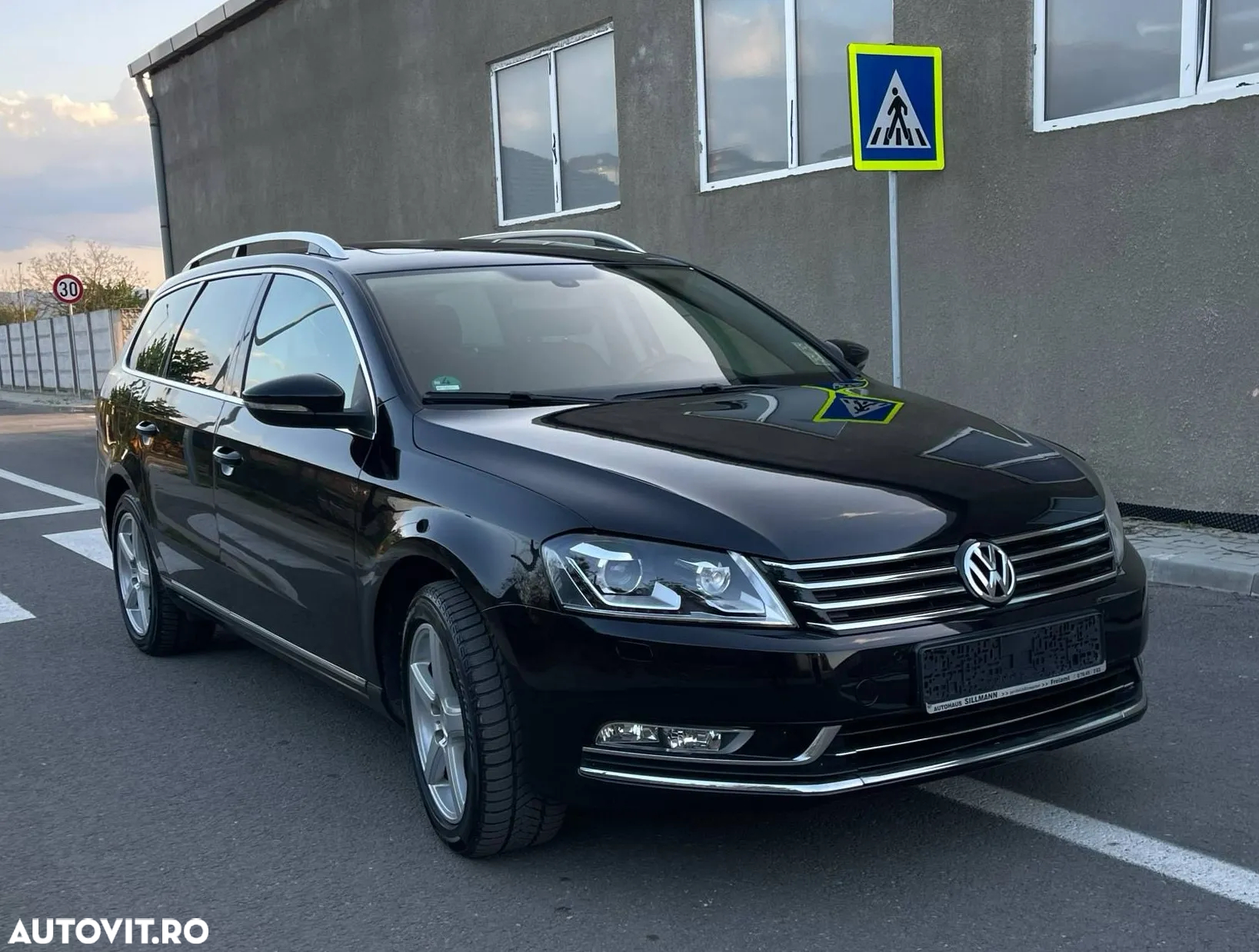 Volkswagen Passat 2.0 TDI BlueMotion Tehnology 4Motion Highline - 2