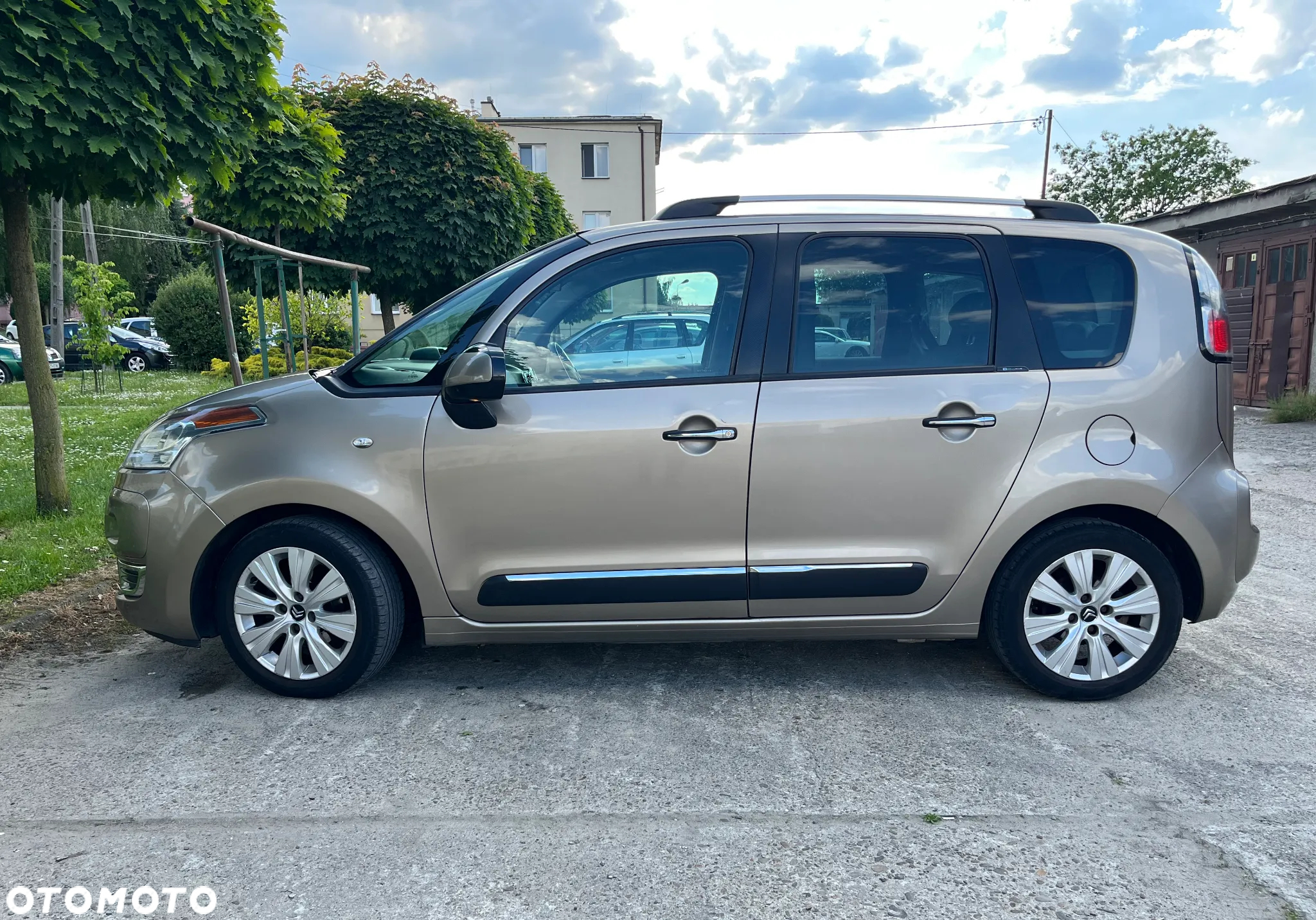 Citroën C3 Picasso 1.6 HDi Exclusive - 2