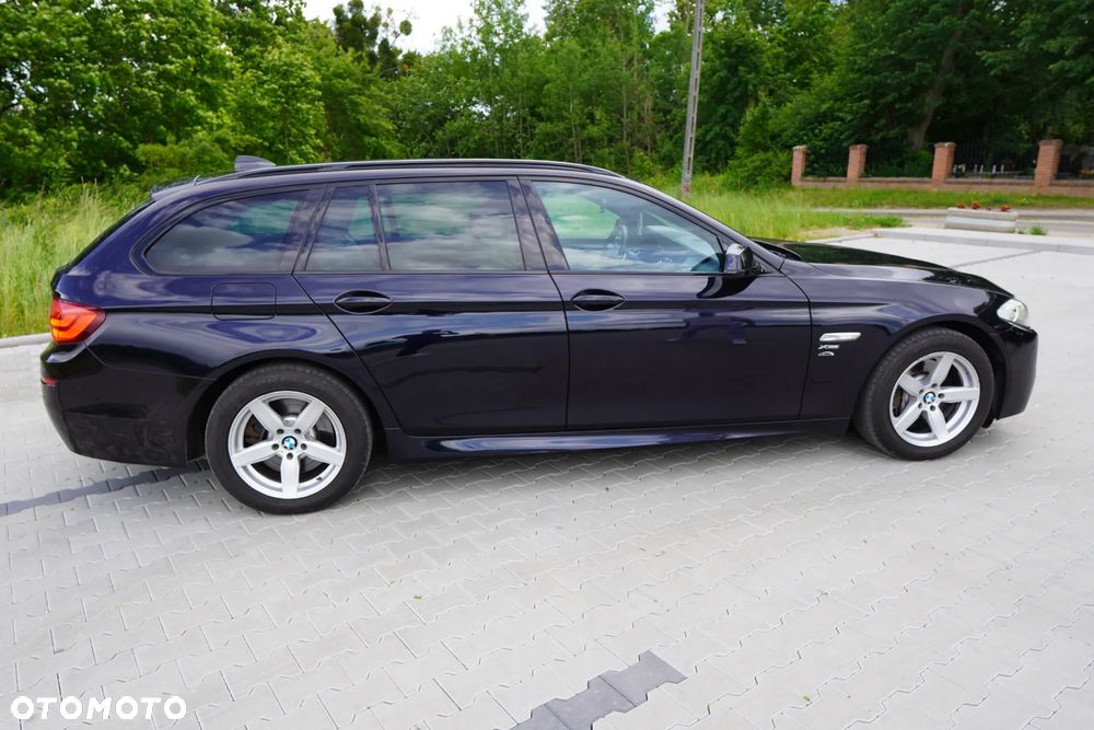 BMW Seria 5 530d xDrive Sport-Aut - 10