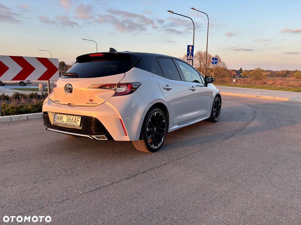 Toyota Corolla 2.0 Hybrid GR Sport - 29