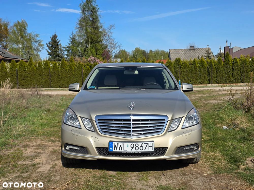 Mercedes-Benz Klasa E 250 CDI DPF BlueEFFICIENCY Automatik Elegance - 2