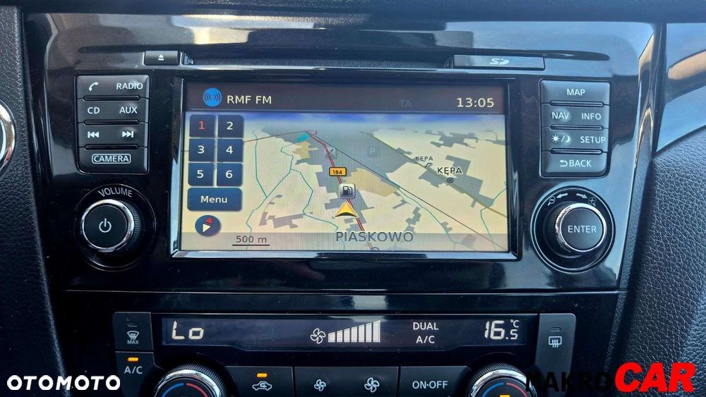Nissan Qashqai 1.6 DIG-T N-Connecta - 16