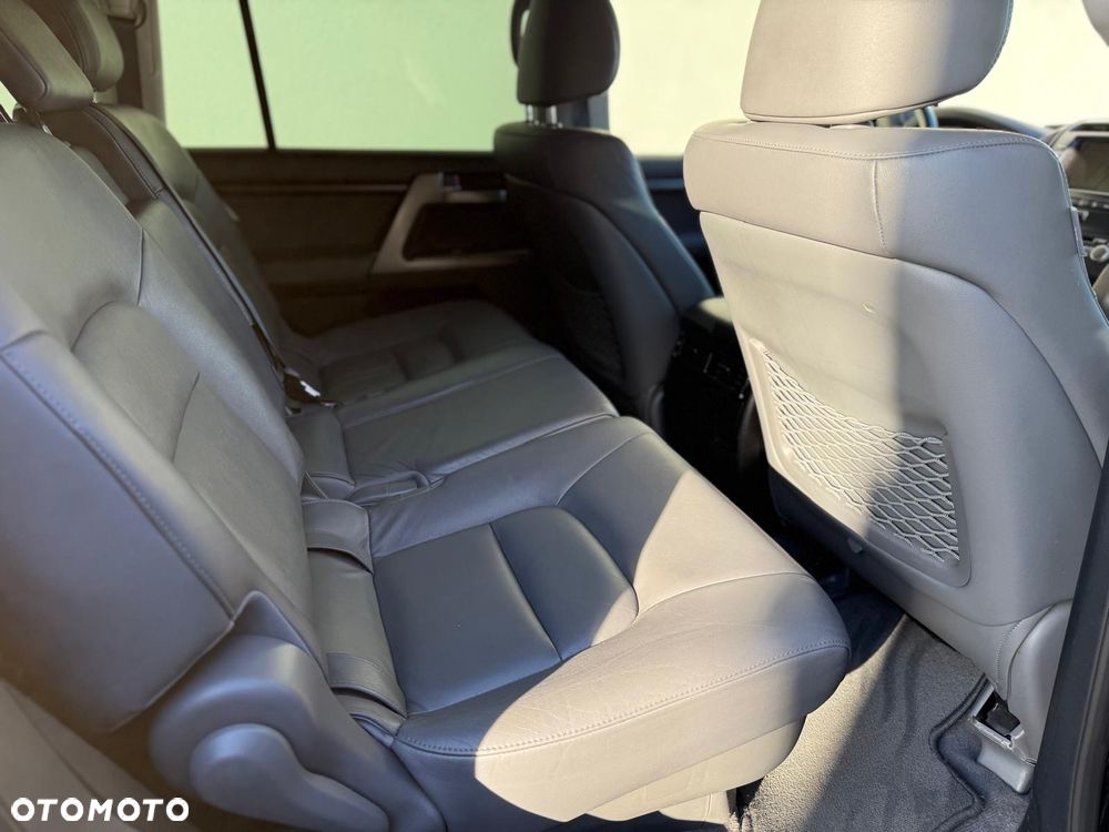Toyota Land Cruiser LC 4.5 D-4D Prestige Platinium - 16