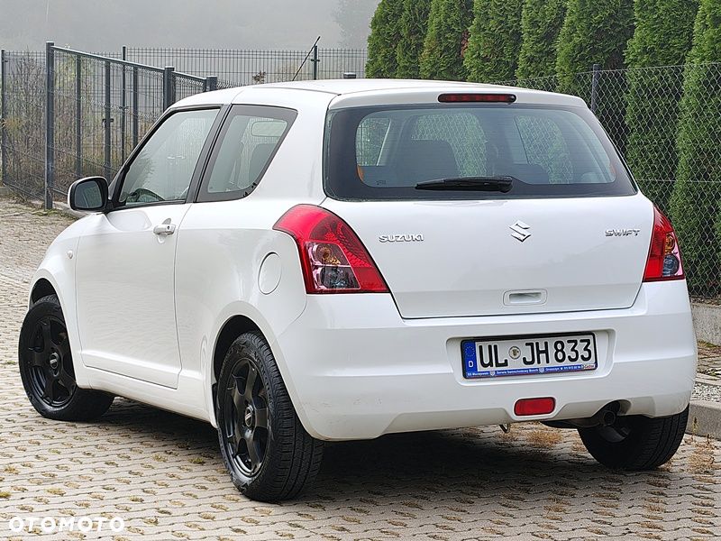 Suzuki Swift 1.3 Comfort - 3