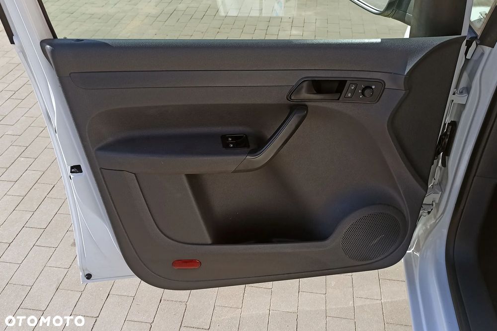 Volkswagen Caddy - 21