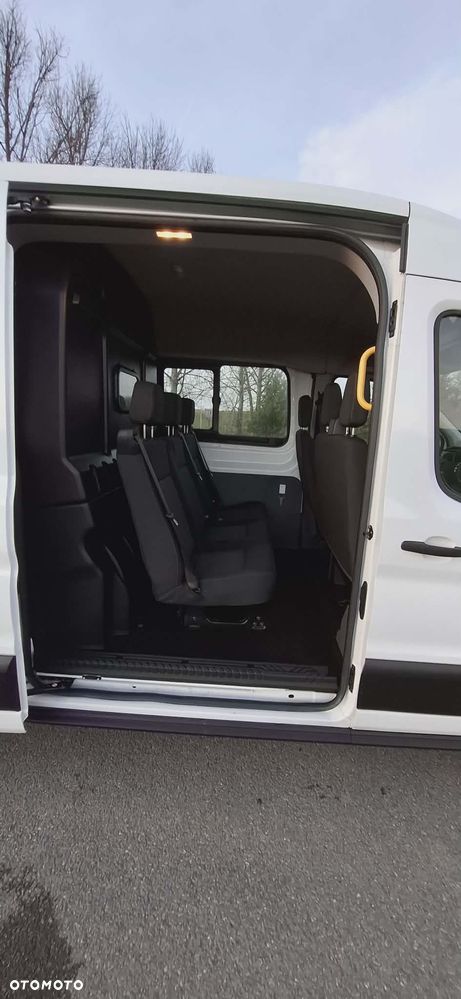 Ford Transit - 12